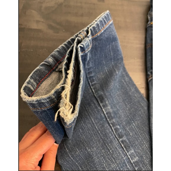 Tommy Hilfiger Boot Cut Distressed Jeans - Sz 6 - Picture 6 of 9